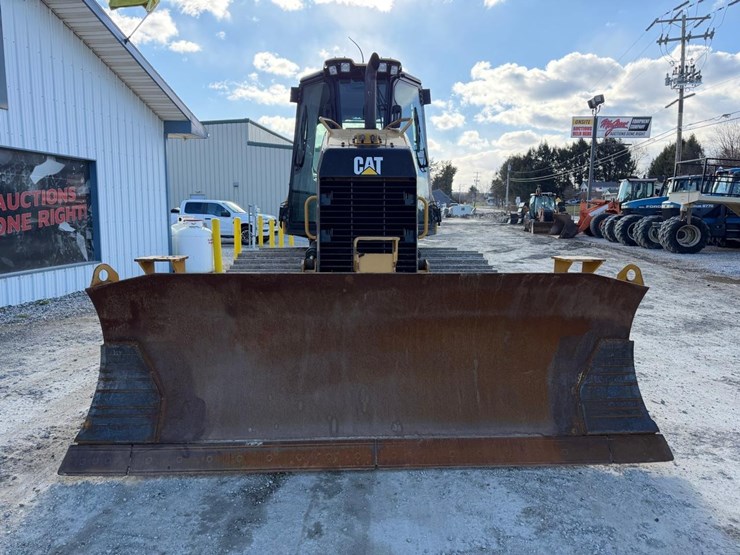 2019-caterpillar-d5k2-image-8