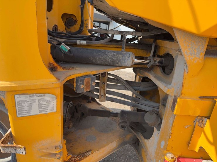 jcb-427ht-image-19