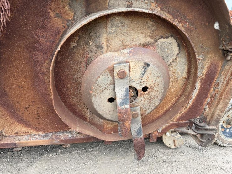 bush-hog-2815-image-18