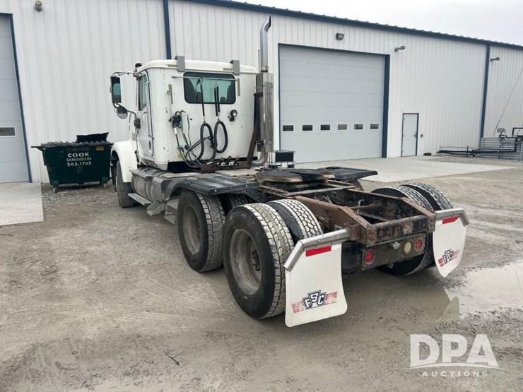 international-9900i-image-7