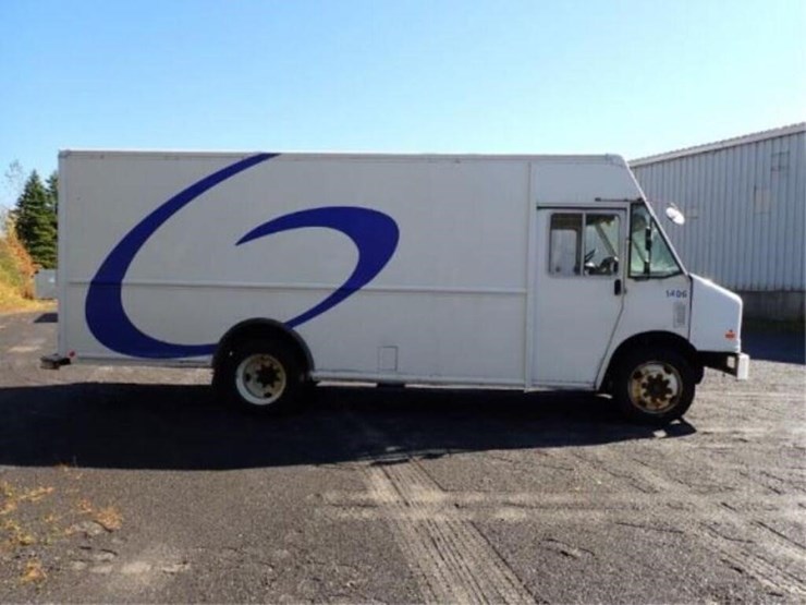 2015-freightliner-mt55-image-5