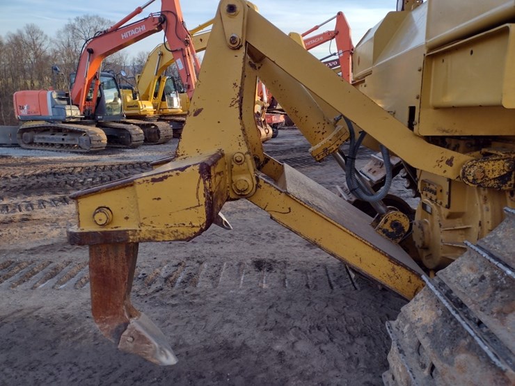 caterpillar-d6t-xl-image-44