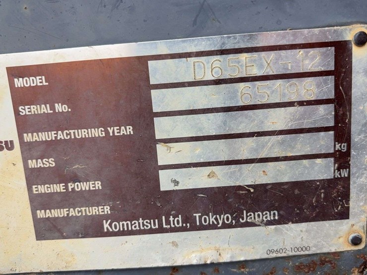 2002-komatsu-d65ex-image-46