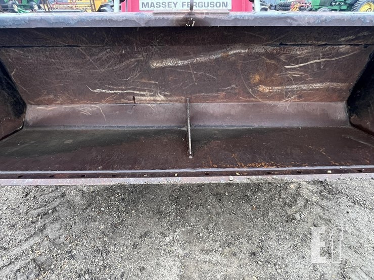 massey-ferguson-6475-image-16