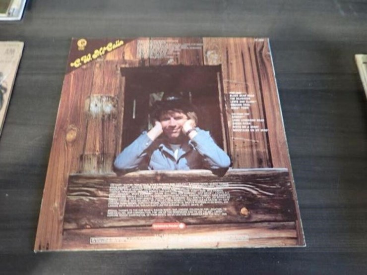 qty-of-(14)-vinyl-records-image-9