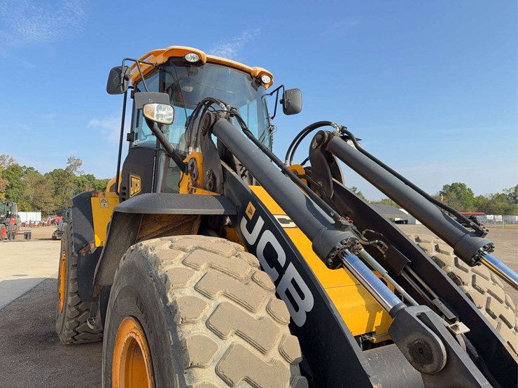 jcb-457ht-image-23