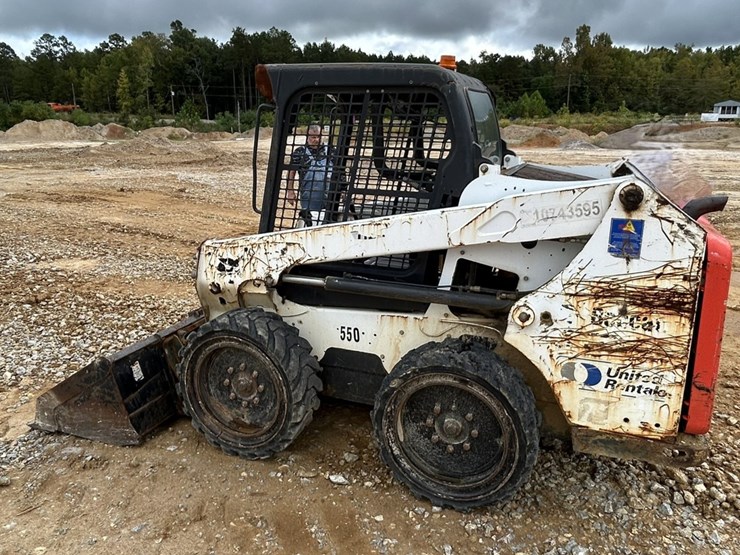2018-bobcat-s550-image-2