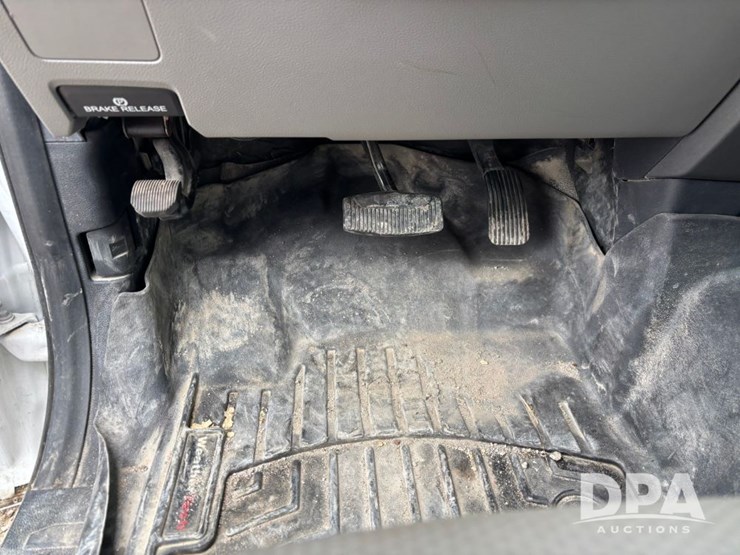 ford-f550-xl-image-72