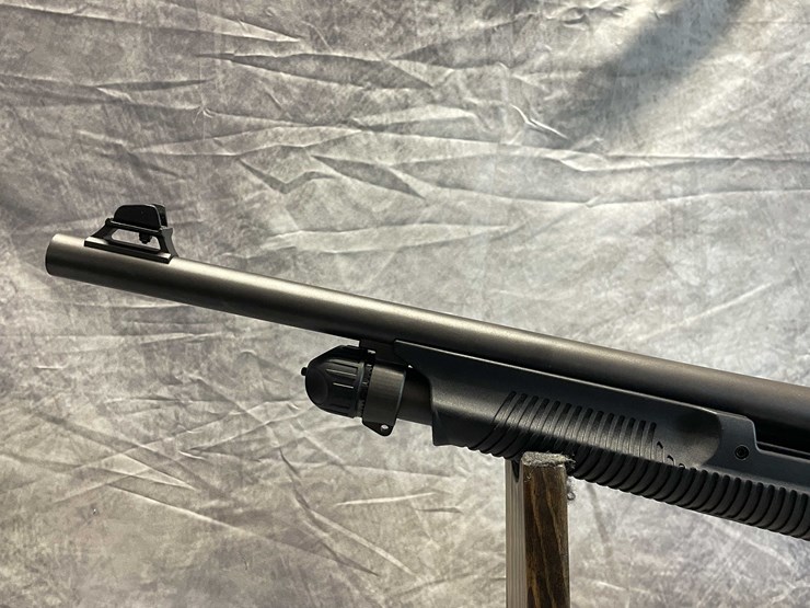#2340-•-benelli-supernova-12-ga.-pump-action-shotgun,-sn:-z1096898l-image-11