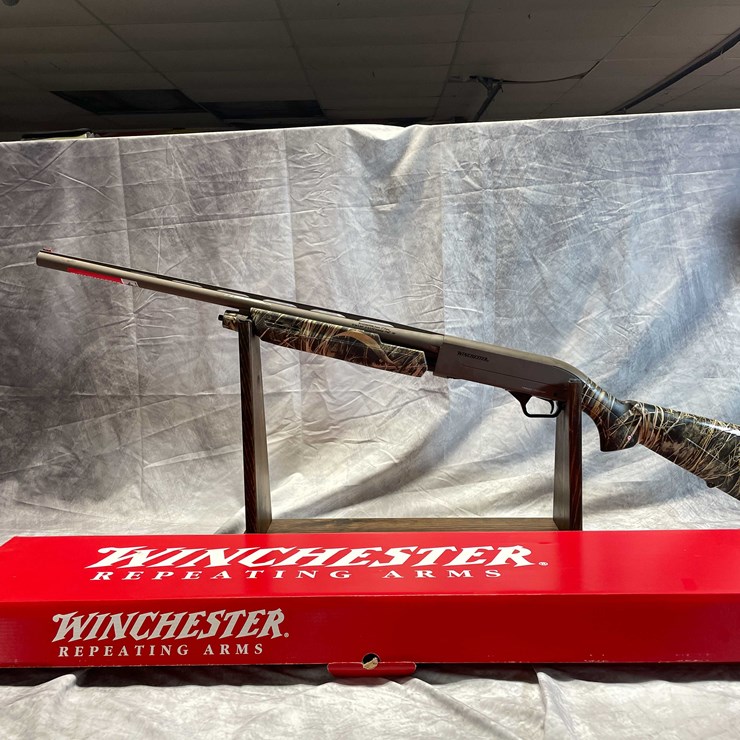 #2394 • Winchester SXP 12 Ga. Pump Action Shotgun, SN: TR6022-130203SP