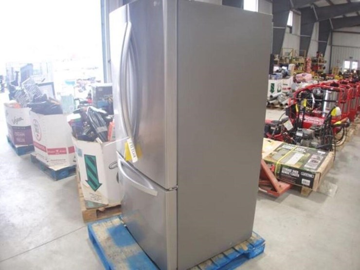 lg-33-in.-fridge-image-6