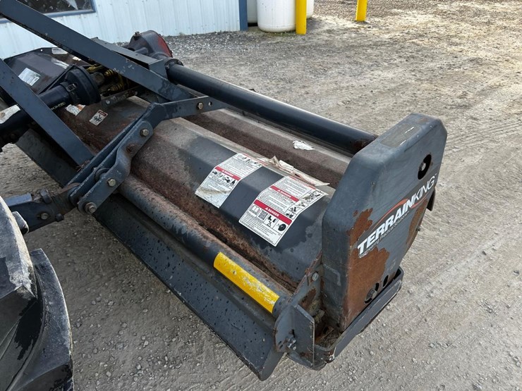 2015-kubota-m8560-image-15