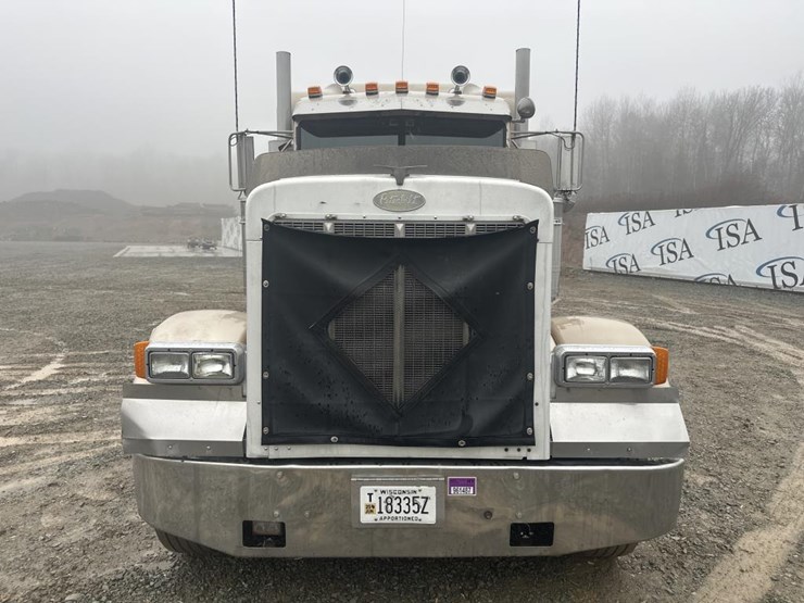1999-peterbilt-379-image-8