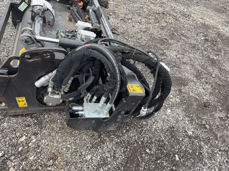 39"-cold-planer-attachment-image-6