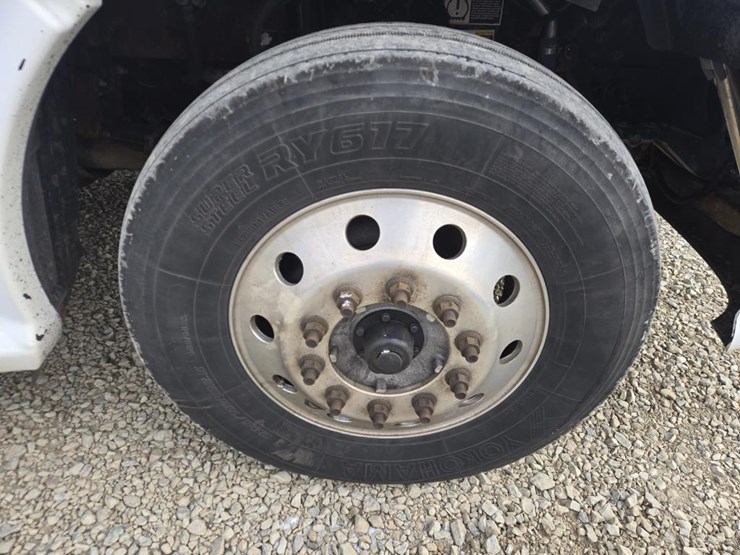 2013-kenworth-t660-image-62