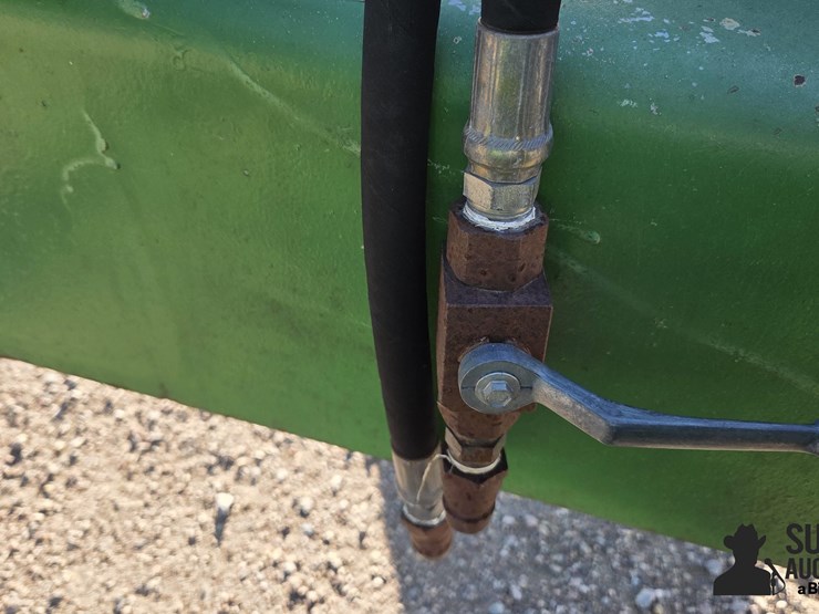 john-deere-3-pt-v-ripper-image-13