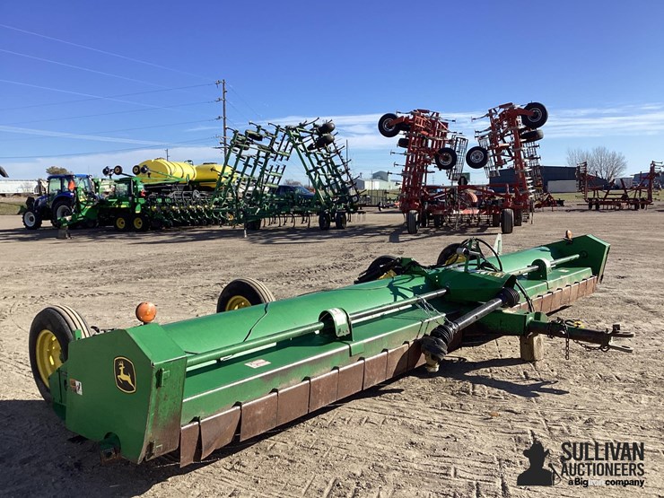 john-deere-120-image-3