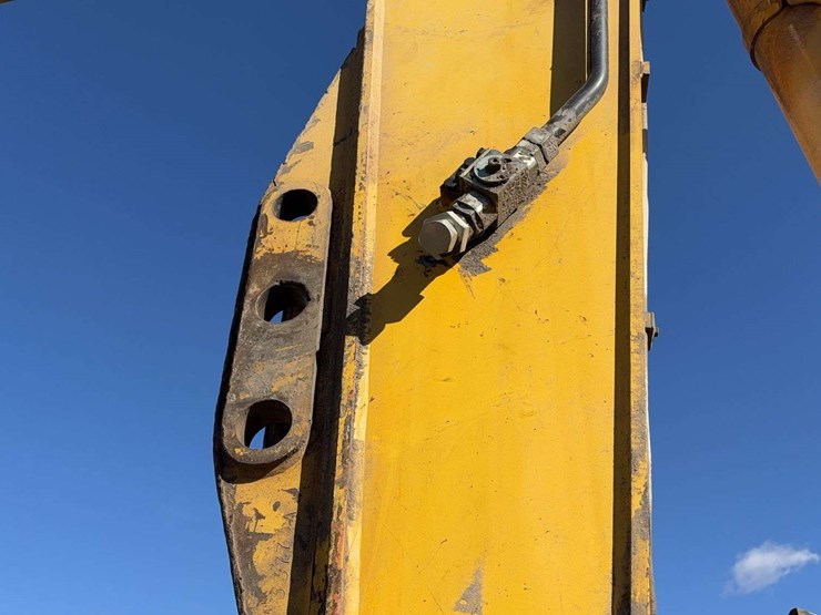 komatsu-pc210-lc-10-image-62