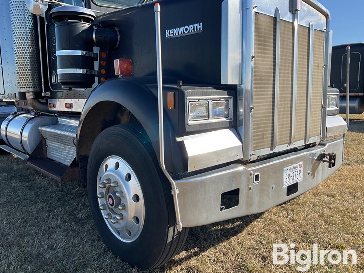 1985-kenworth-w900-t/a-truck-tractor-image-17