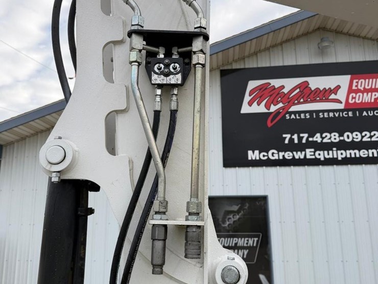 2022-bobcat-e50-image-9