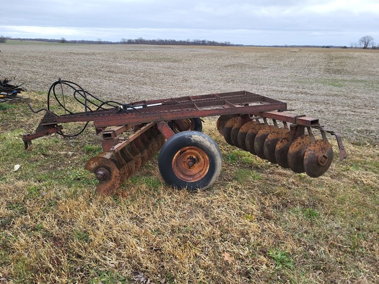 international-12-image-2