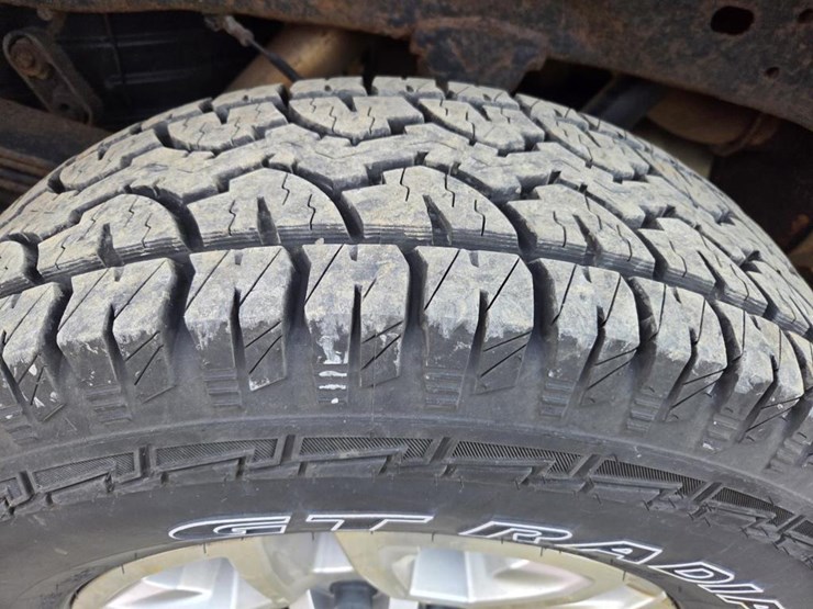 2015-chevrolet-silverado-2500hd-image-62