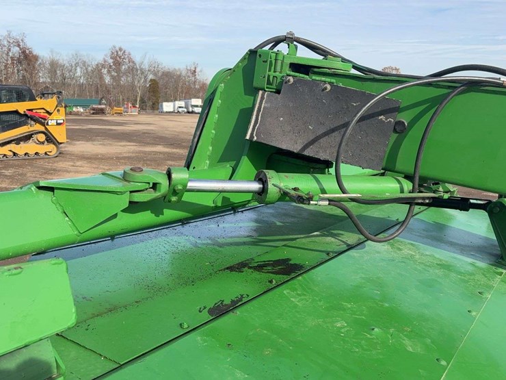 john-deere-945-image-18