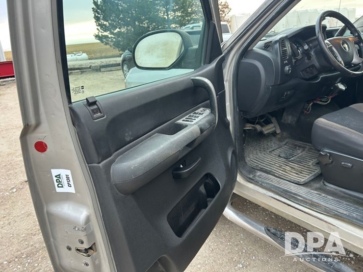 chevrolet-2500hd-image-22