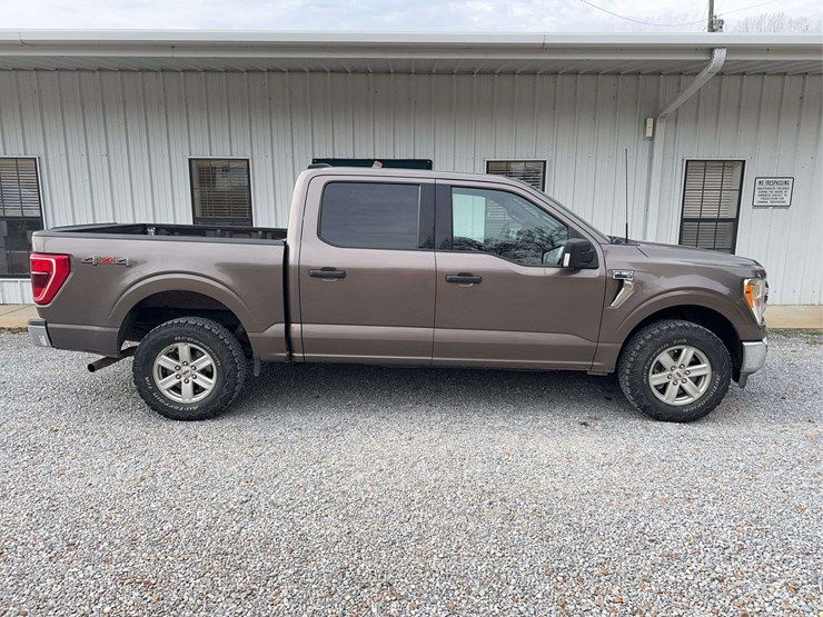 2021-ford-f150-image-7