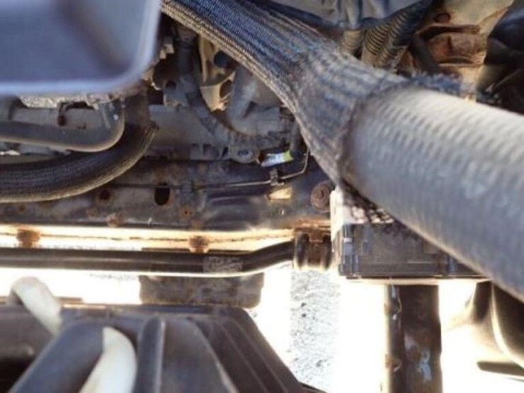 ram-1500-slt-image-20