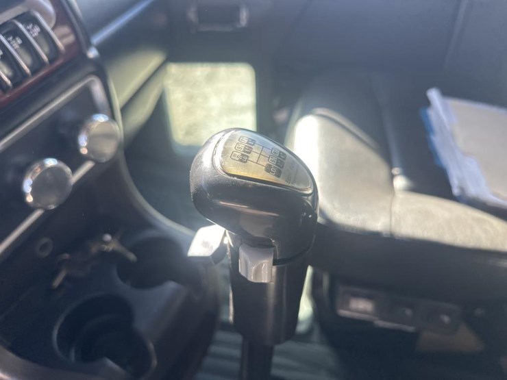 2009-kenworth-t800-image-38