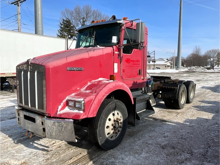 2005-kenworth-t800-image-1