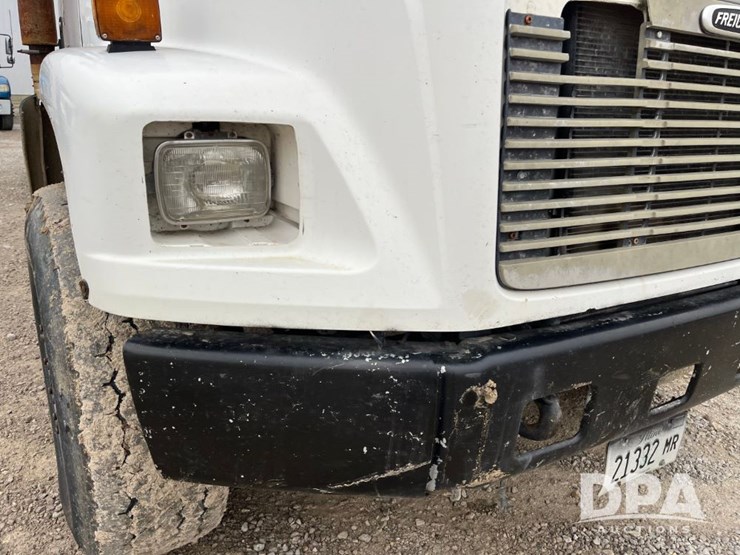 freightliner-fl80-image-20