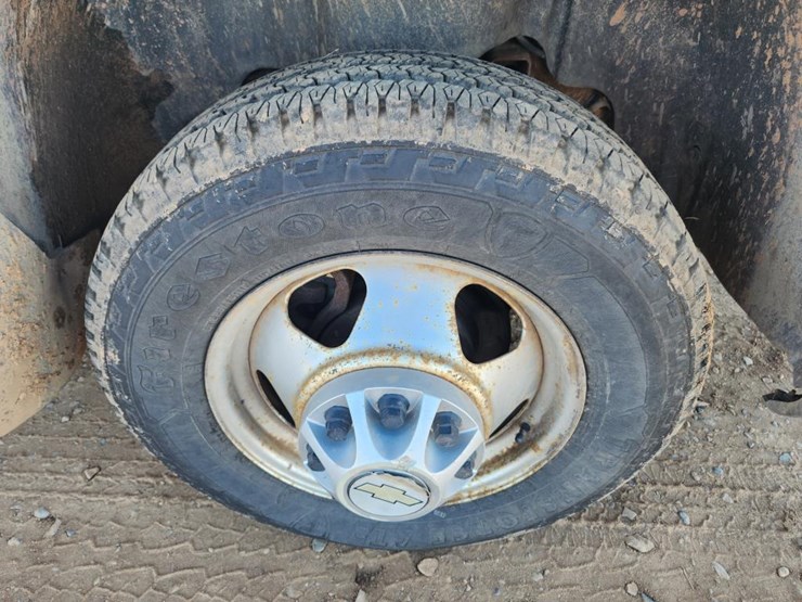 2009-chevrolet-3500-image-58