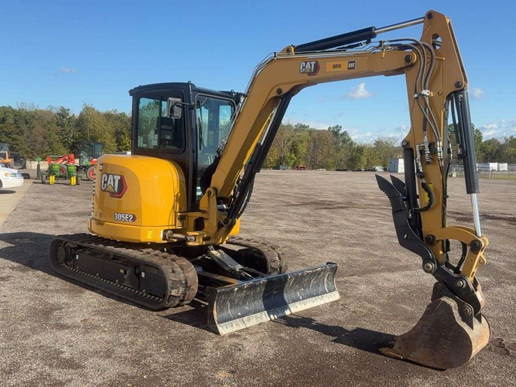 2021-caterpillar-305e2-cr-image-2