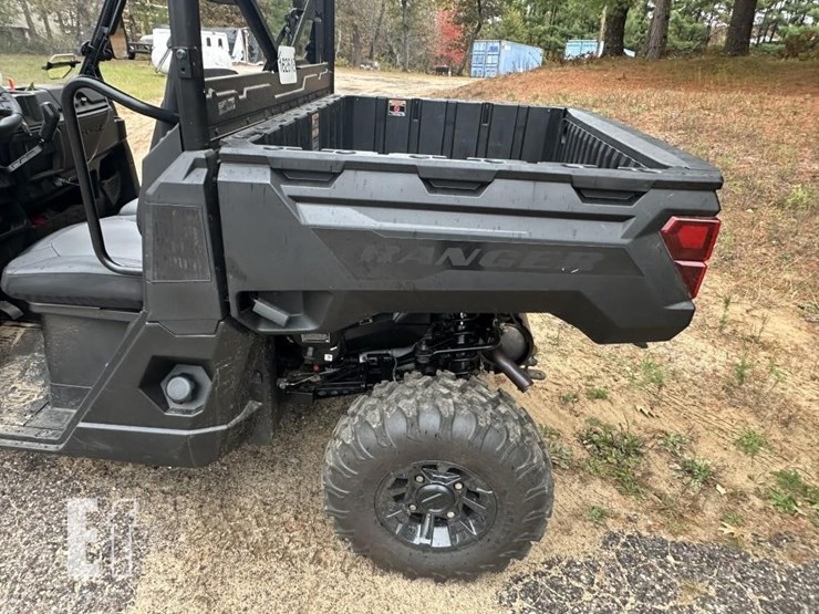 2024-polaris-ranger-1000-image-7