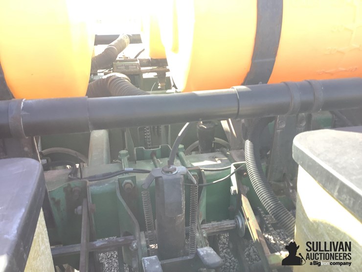 john-deere-7200-image-17