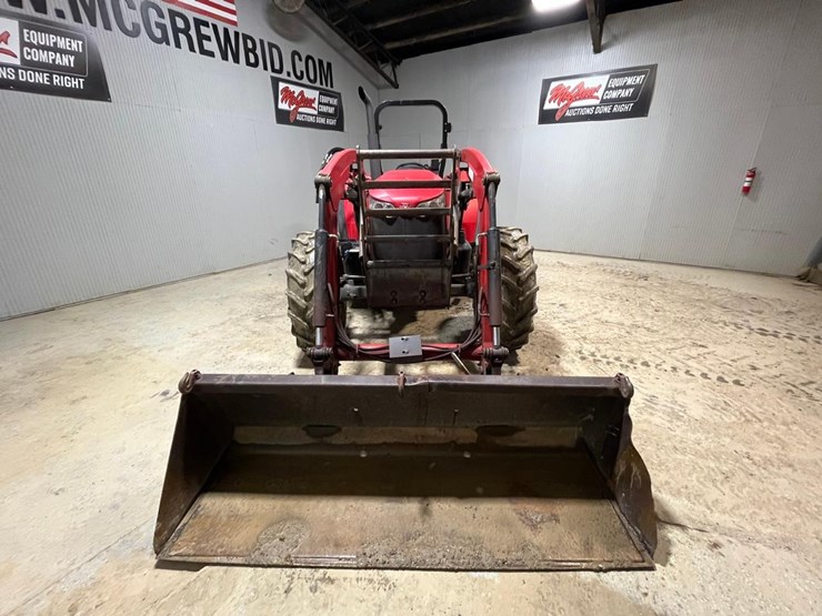 massey-ferguson-4708-image-8