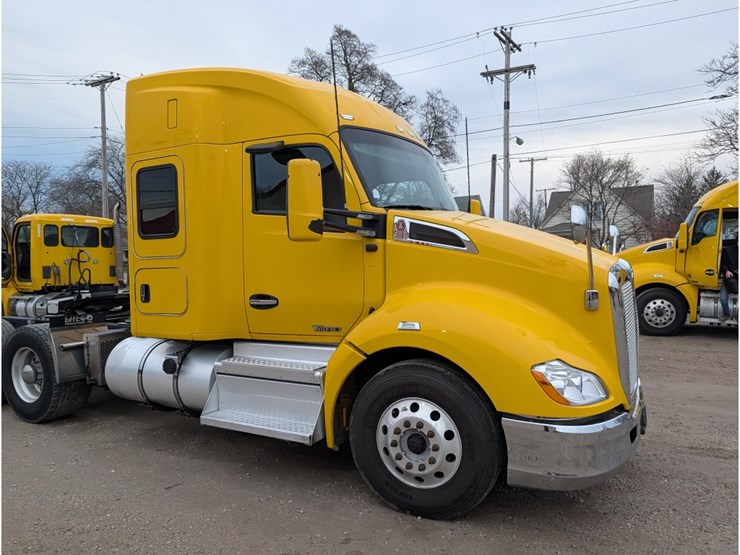 kenworth-t680-image-4