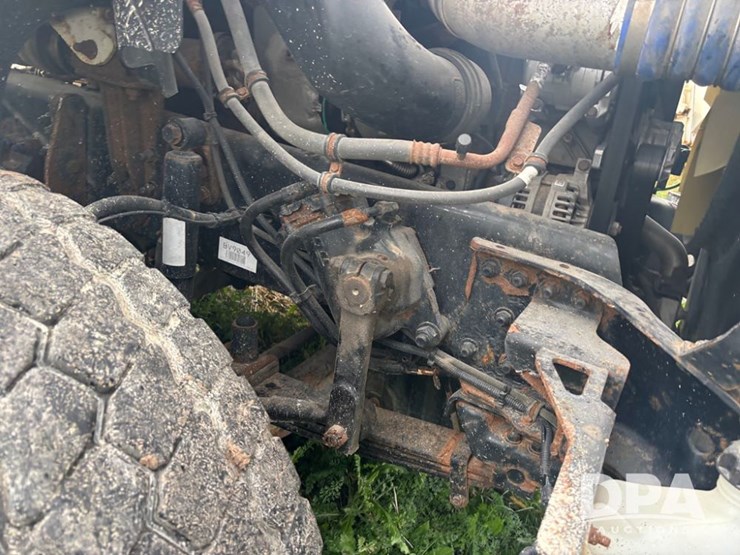 freightliner-114sd-image-29