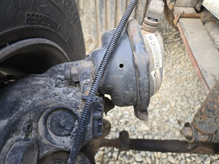 2013-kenworth-t660-image-31