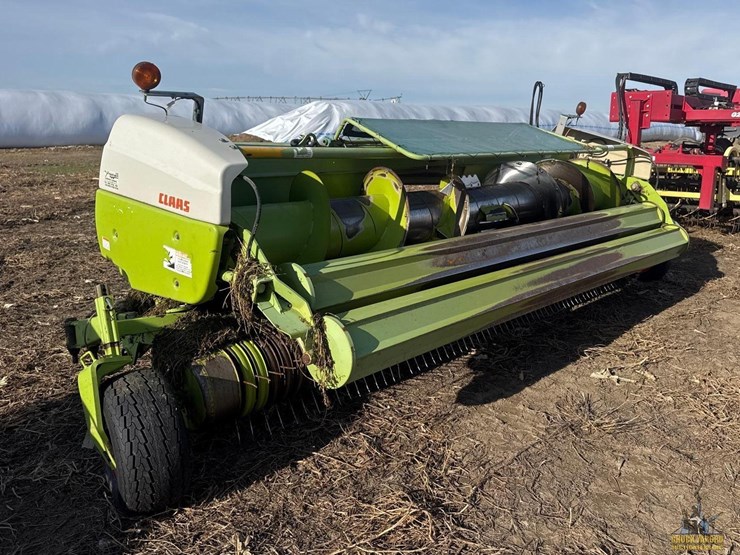 claas-906-forage-pickup-header-image-2