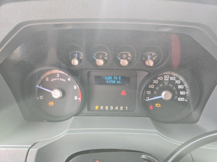 2015-ford-f650-image-38