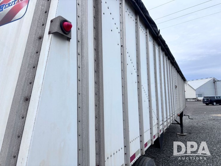 2013-merritt-hopper-image-43