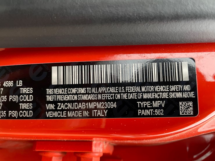 2021-jeep-renegade-image-37