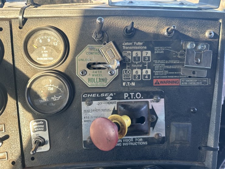 mack-rd688s-image-37