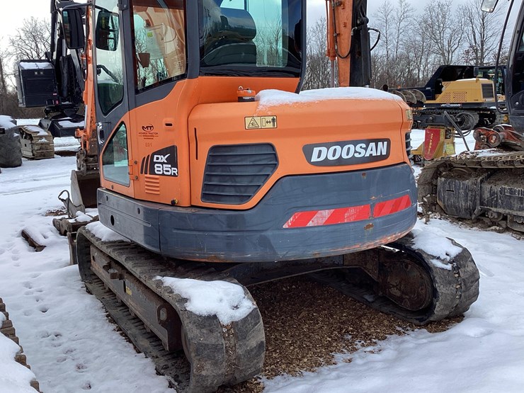 2015-doosan-dx85r-hydraulic-excavator-sn:dhkceaavhe6001366-image-10