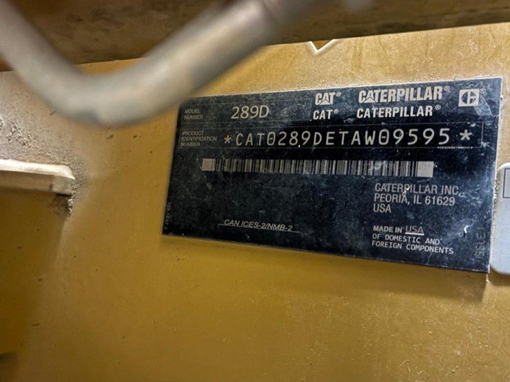 2018-caterpillar-289d-image-32