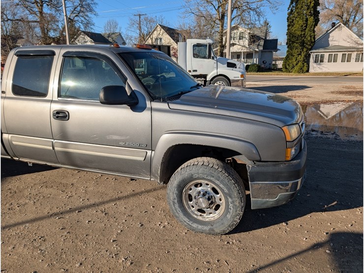 2007-chevrolet-2500-image-4