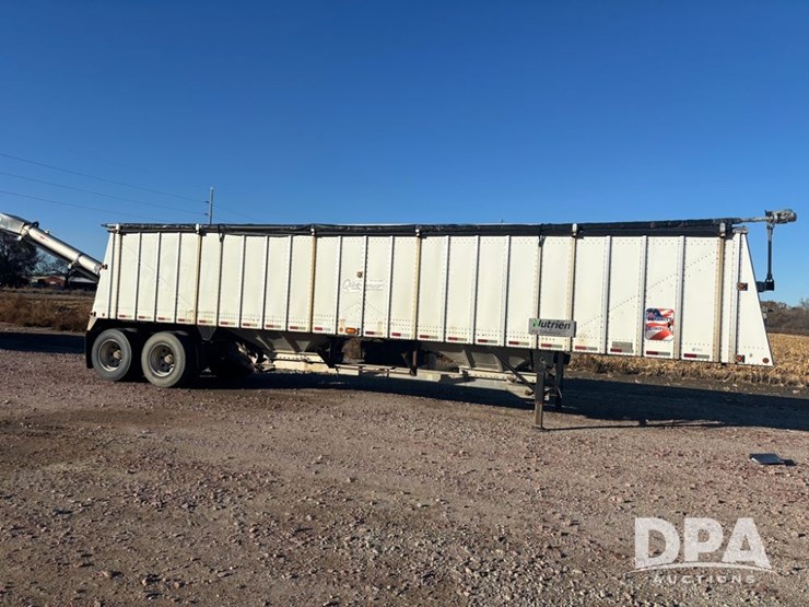 2011-merritt-dry-trailer-(dr12682-unit-97574)-image-2